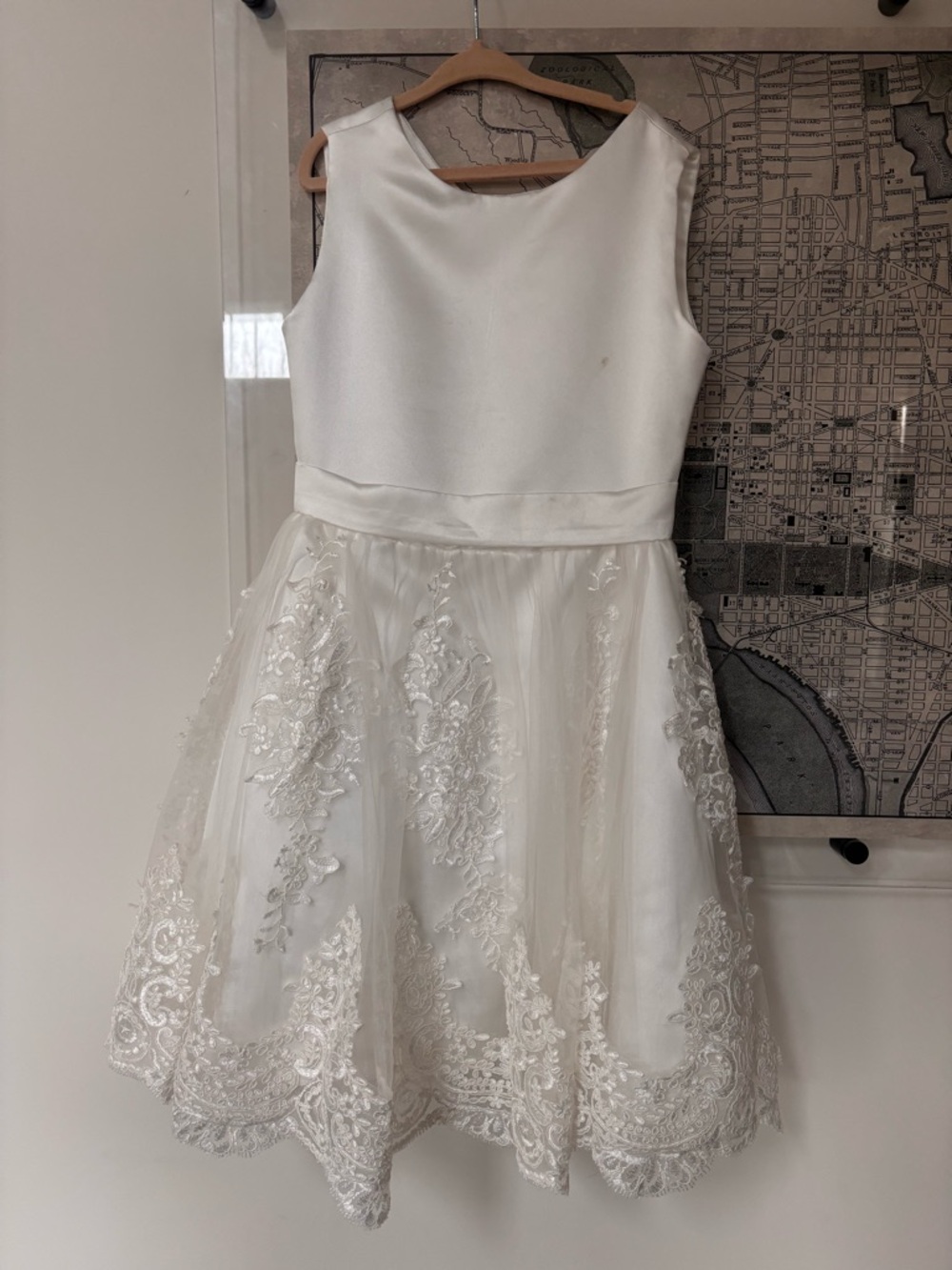 Girls' White Lace Tulle Party Dress